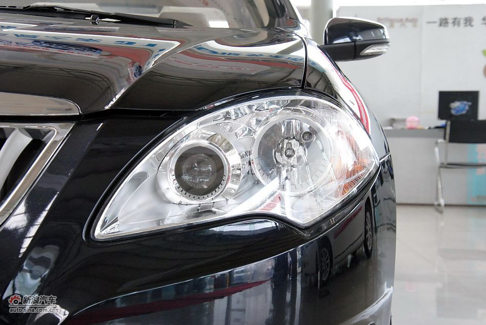 2011款中华骏捷FSV新锐版