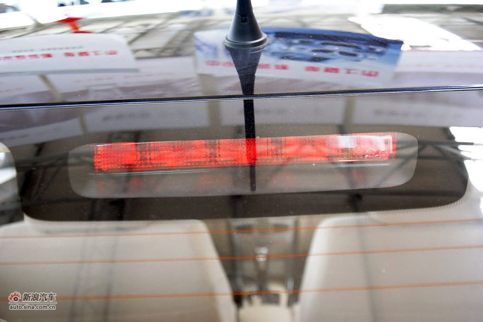 2011款中华骏捷FSV新锐版