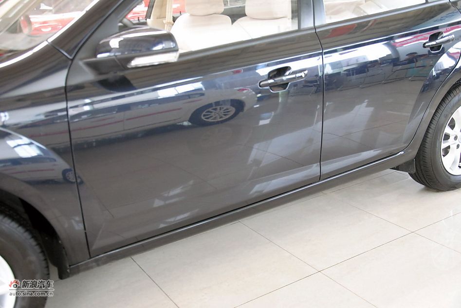 2011款中华骏捷FSV新锐版