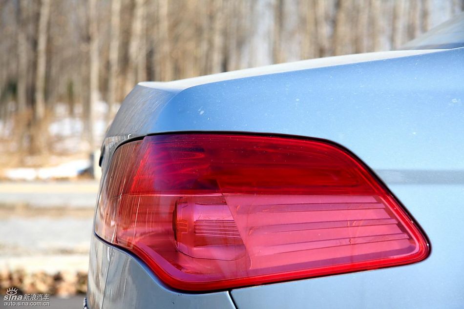 中华骏捷FSV试车实拍图发动机细节与其他