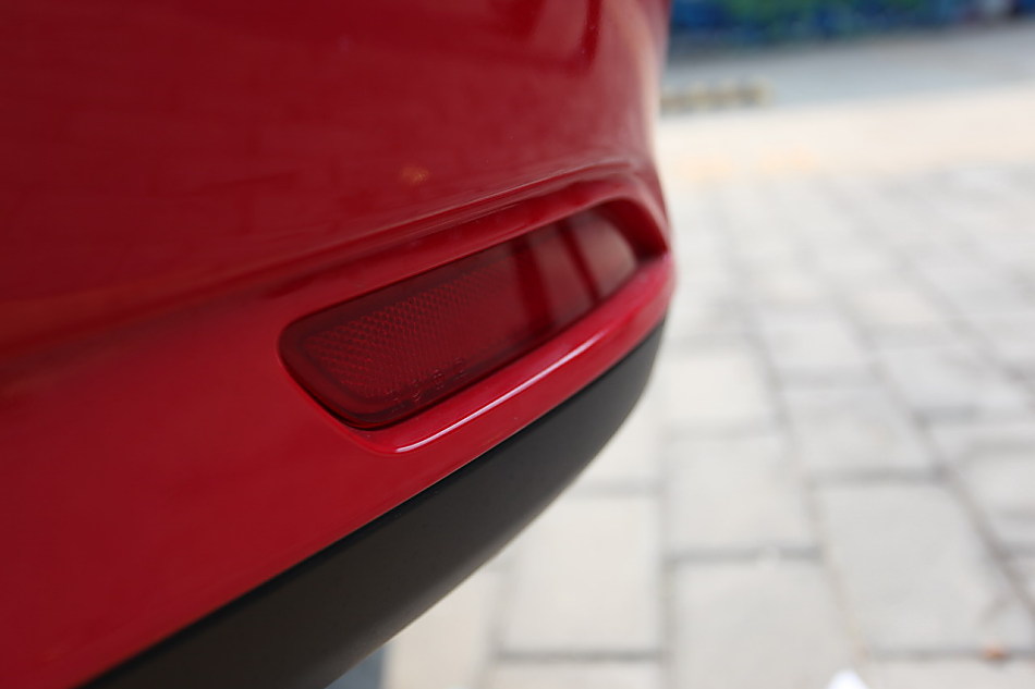 中华骏捷FSV 1.6AT外观图片