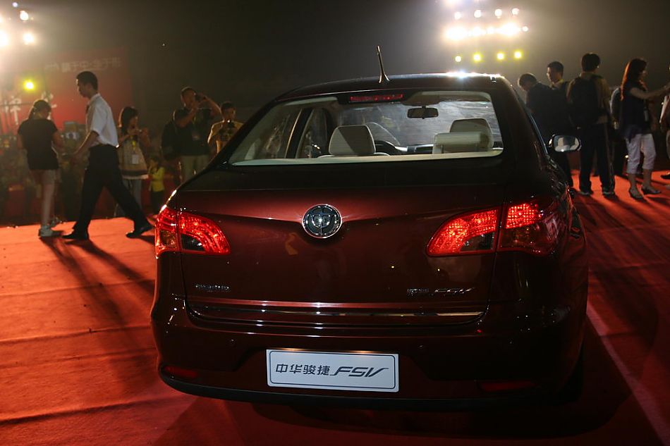 骏捷FSV展车图片