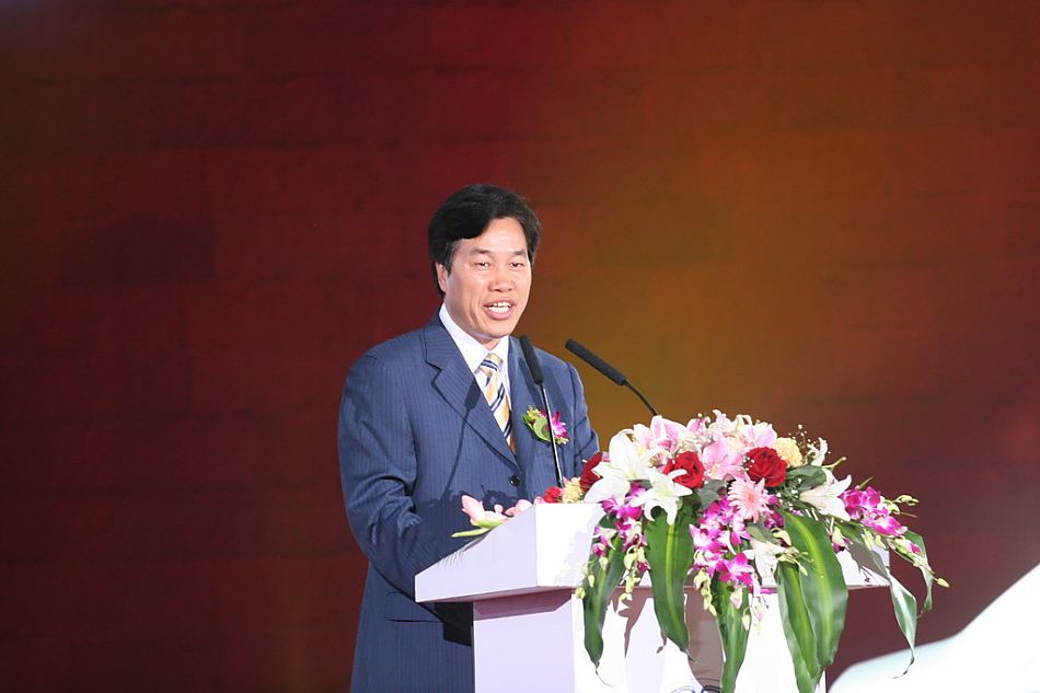 华晨汽车集团董事长祁玉民