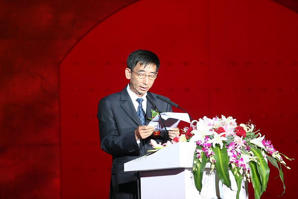 华晨汽车集团副总裁王世平致辞