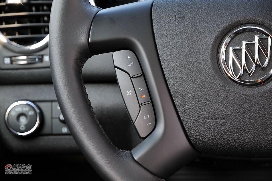 内饰及内部细节