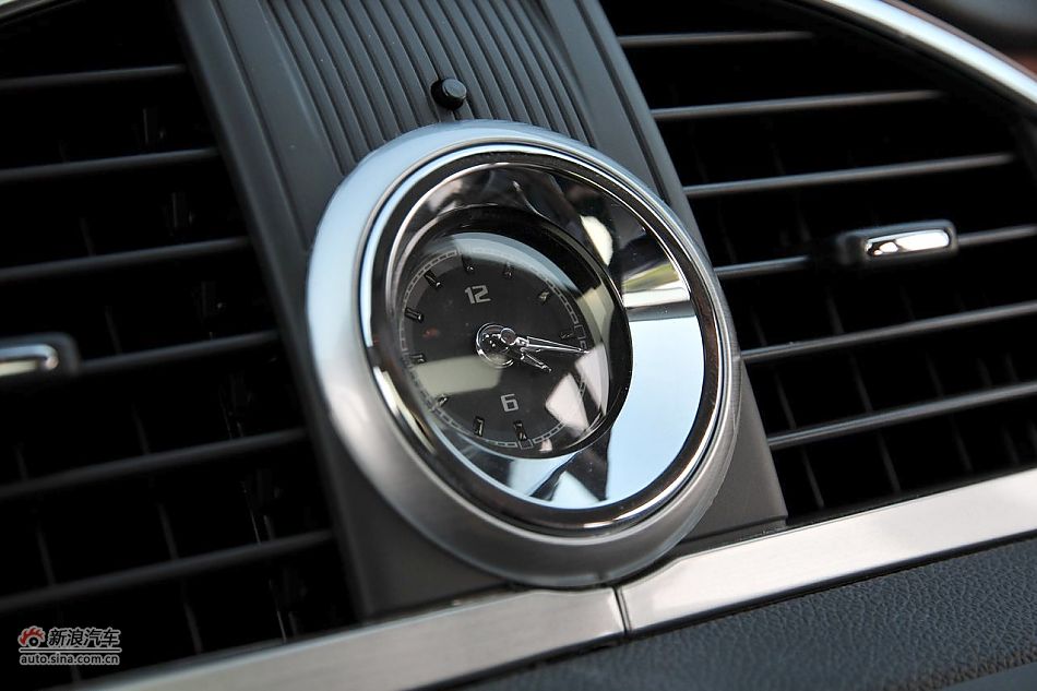 内饰及内部细节