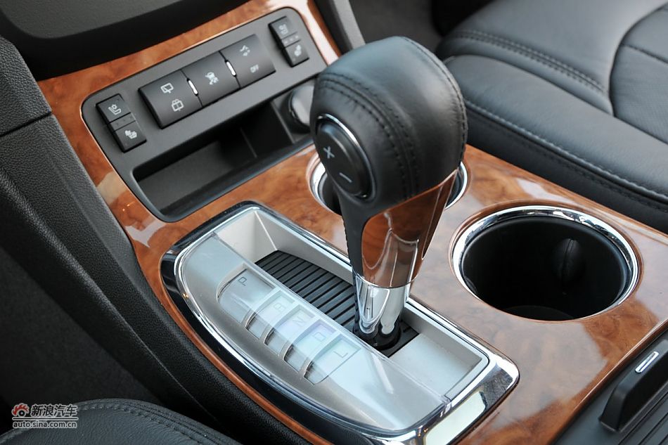 内饰及内部细节