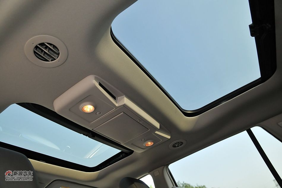 内饰及内部细节