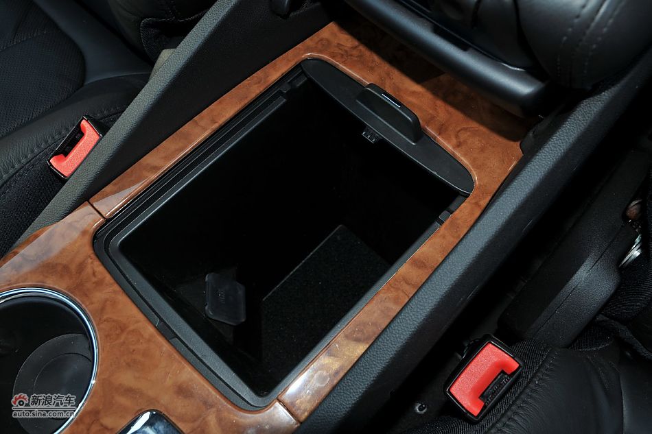 内饰及内部细节