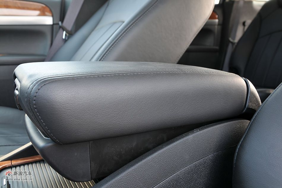 内饰及内部细节