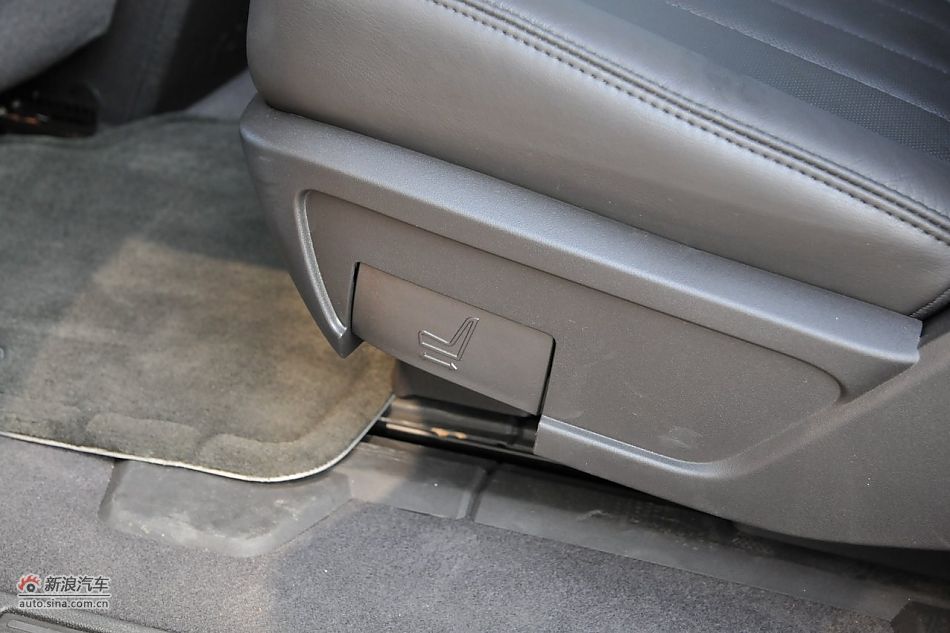 内饰及内部细节