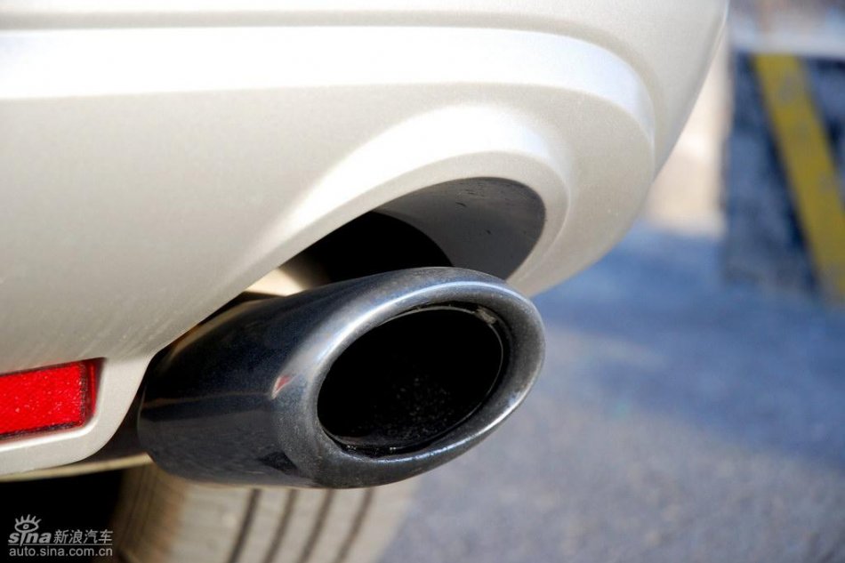 别克昂科雷外观实拍图