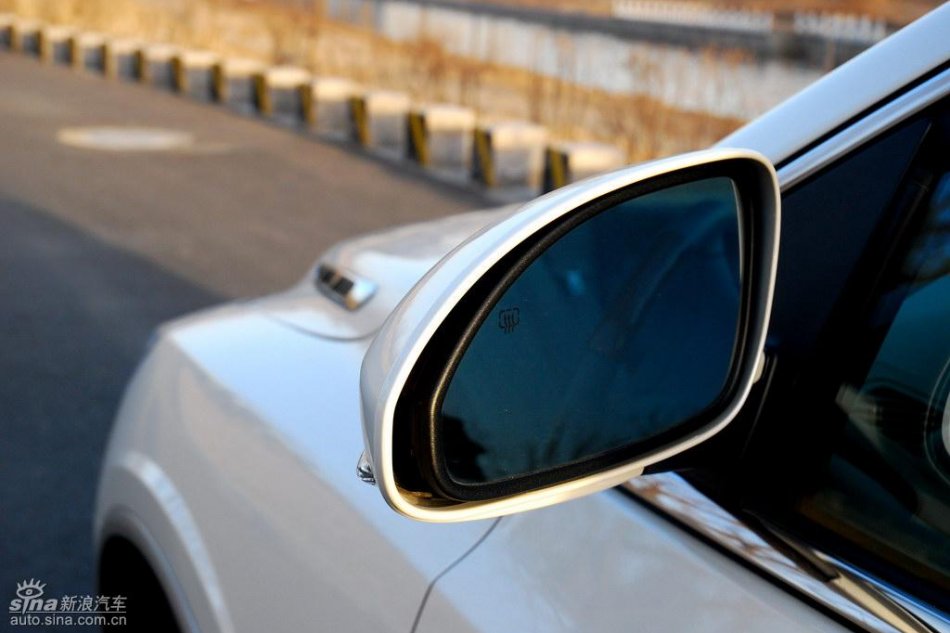 别克昂科雷外观实拍图