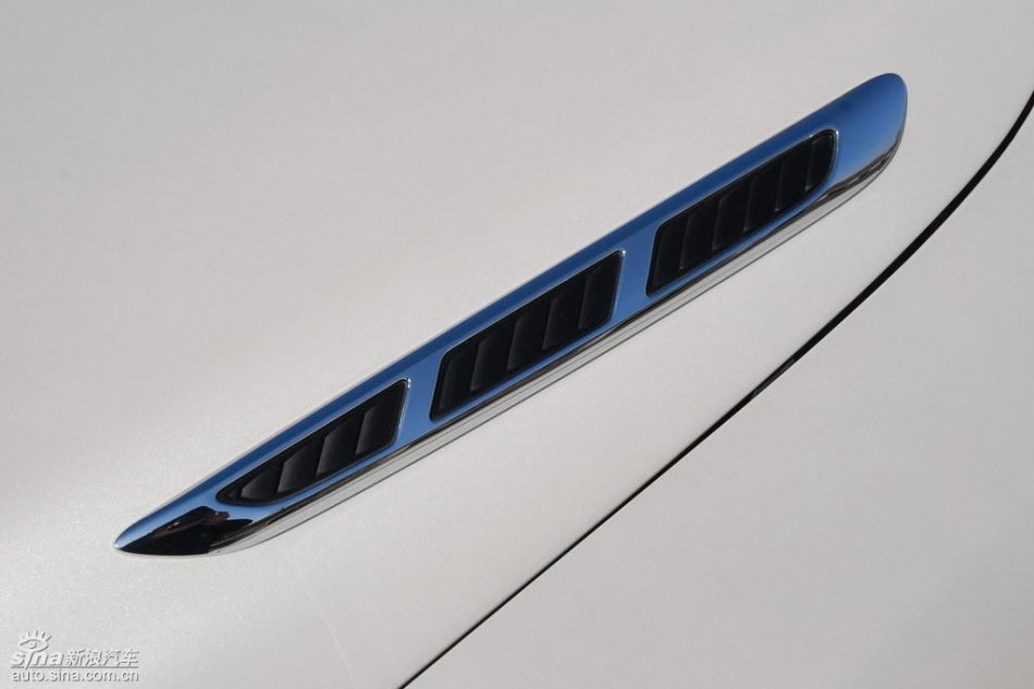 别克昂科雷外观实拍图