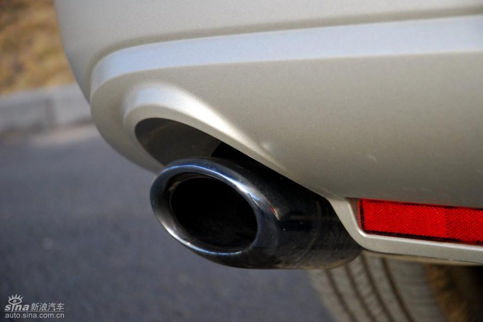 别克昂科雷外观实拍图