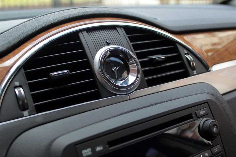 2013款 3.6L 四驱 AT 旗舰版 内饰