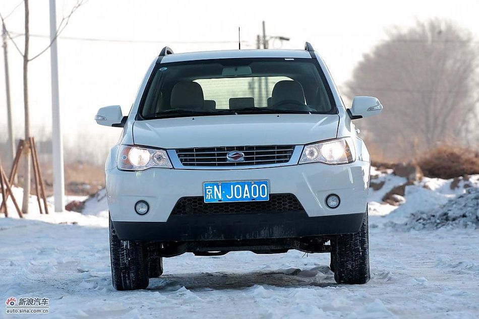 陆风X8试驾实拍图外观