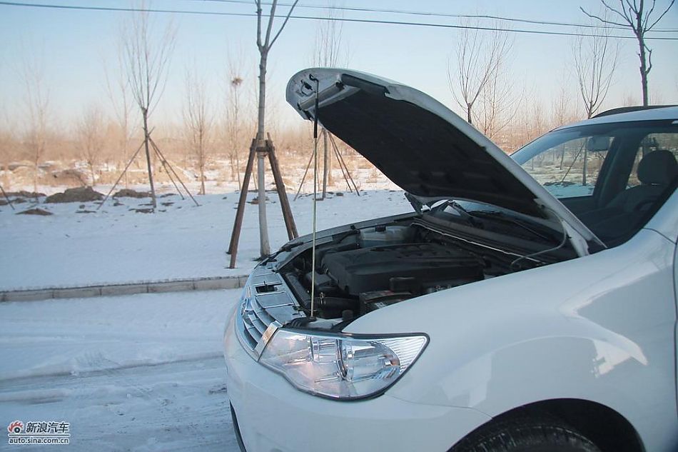 陆风X8试驾实拍图细节与其他