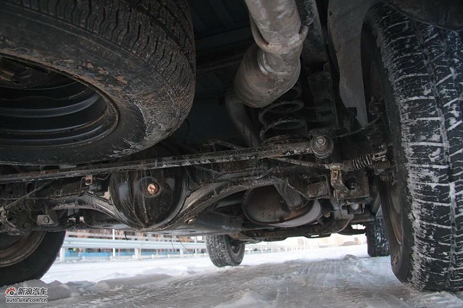 陆风X8试驾实拍图细节与其他