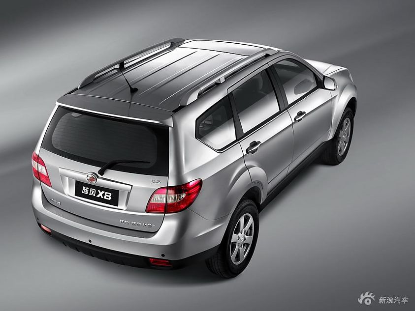 陆风X8资料外观图