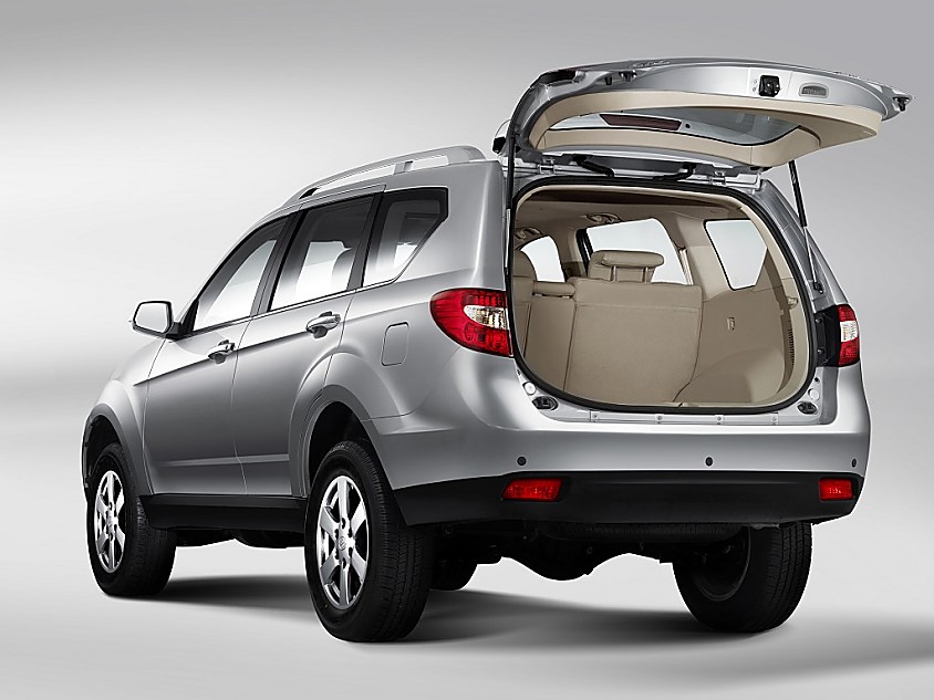 江铃陆风X8外观