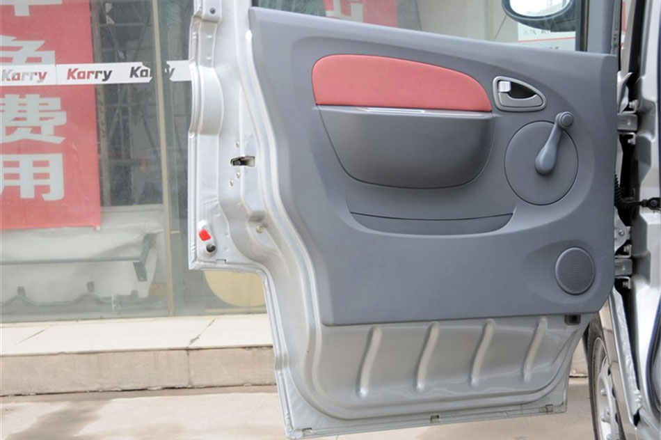 2011款开瑞优雅1.2L手动新标准型