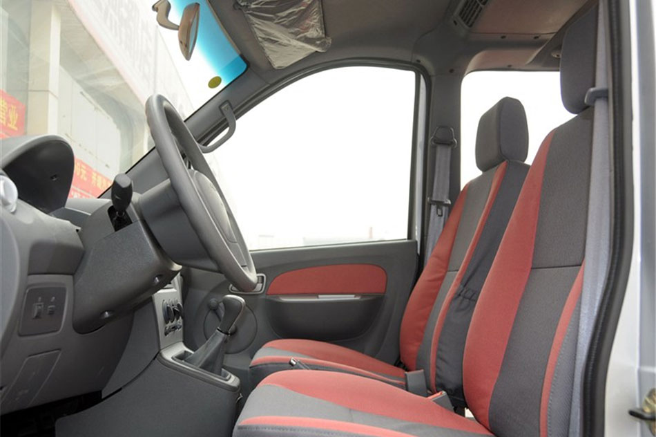 2011款开瑞优雅1.2L手动新标准型