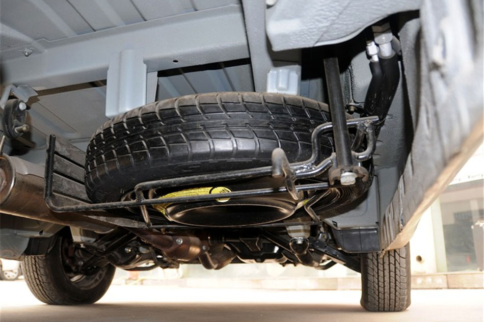 2011款开瑞优雅1.2L手动新标准型