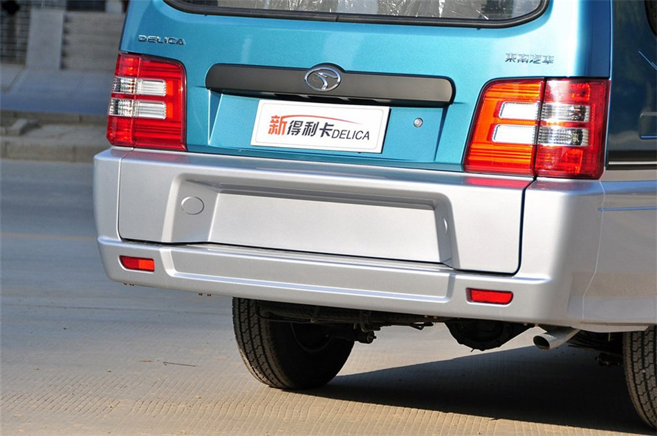 2014款 2.0L MT 新创业先锋实用型 7/9座 其他