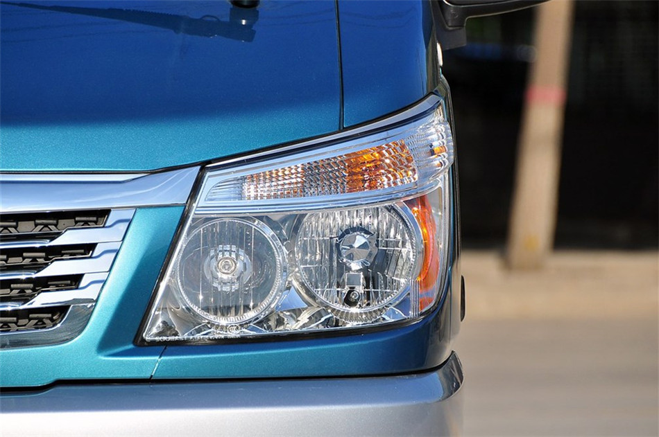 2014款 2.0L MT 新创业先锋实用型 7/9座 其他