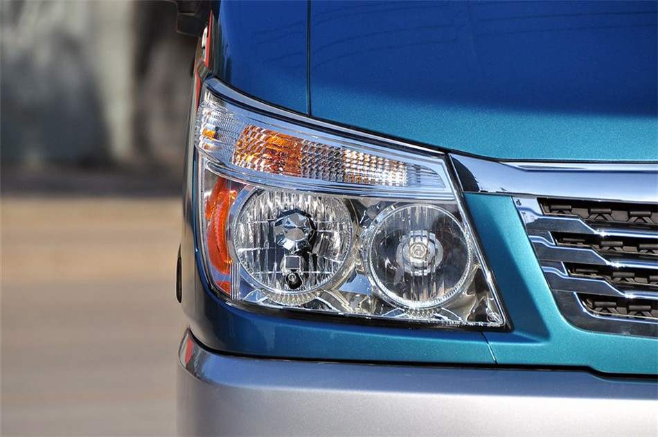 2014款 2.0L MT 新创业先锋实用型 7/9座 其他