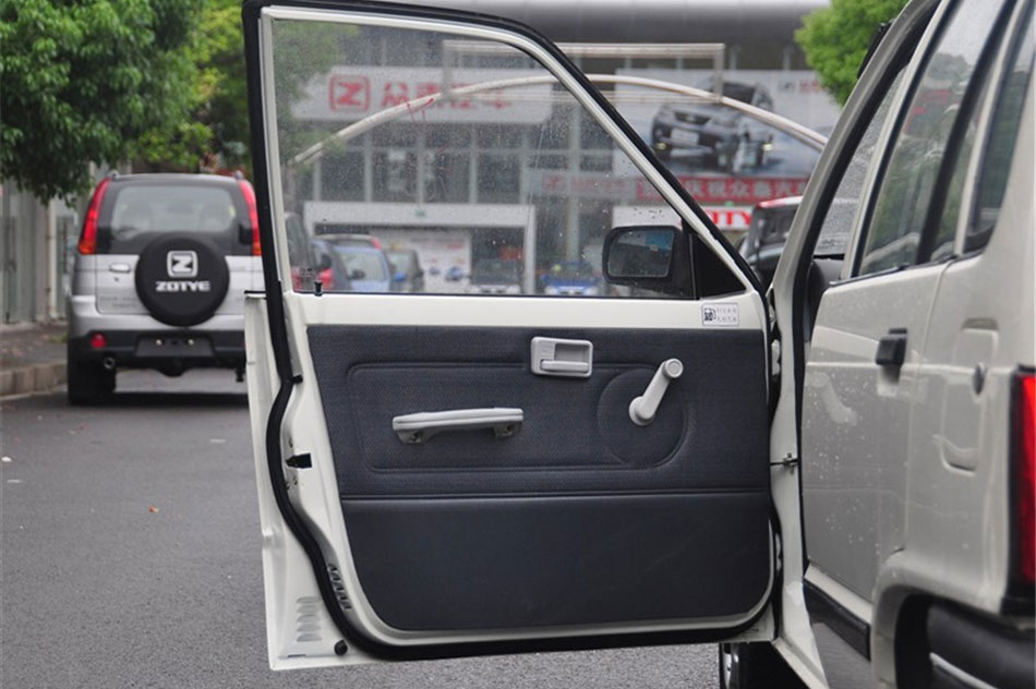 2011款江南TTJNJ7082舒适型