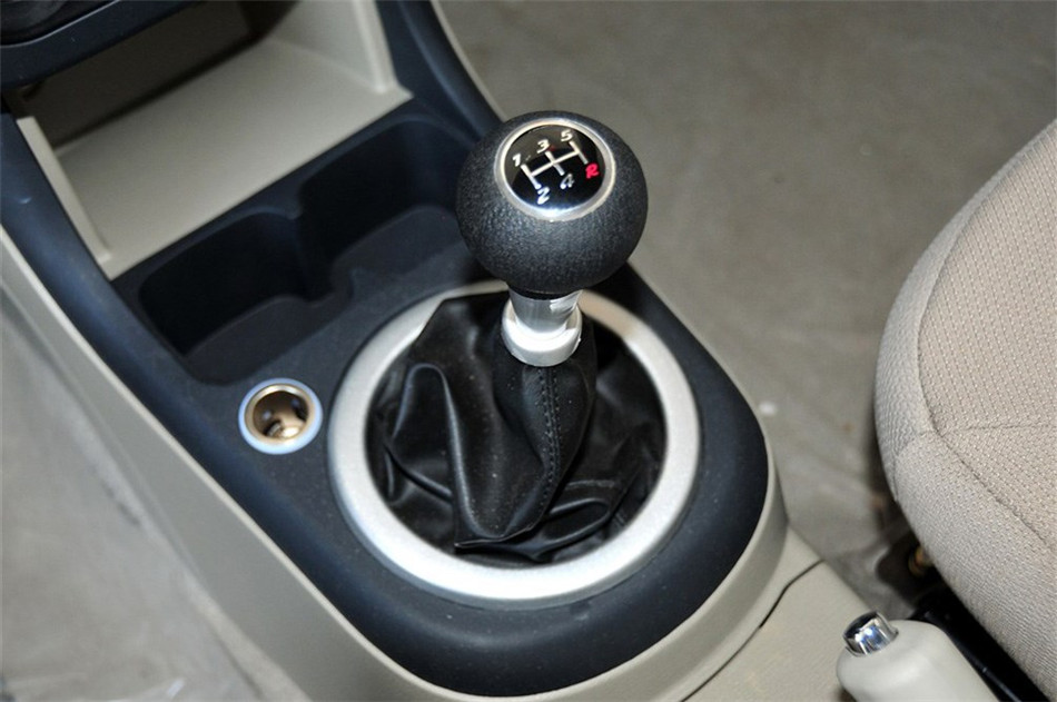 2012款力帆320冠军版1.3L手动标准型LX