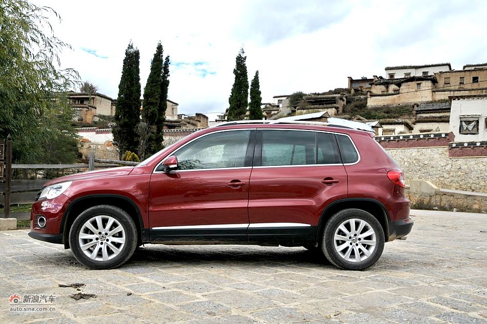 2010款途观2.0T四驱旗舰导航版