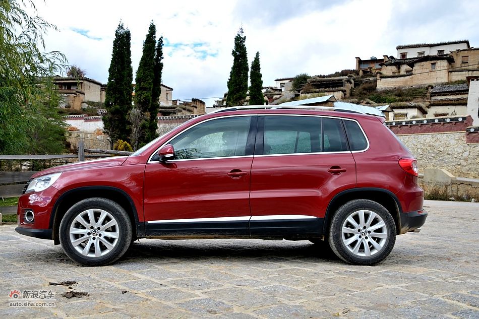 2010款途观2.0T四驱旗舰导航版