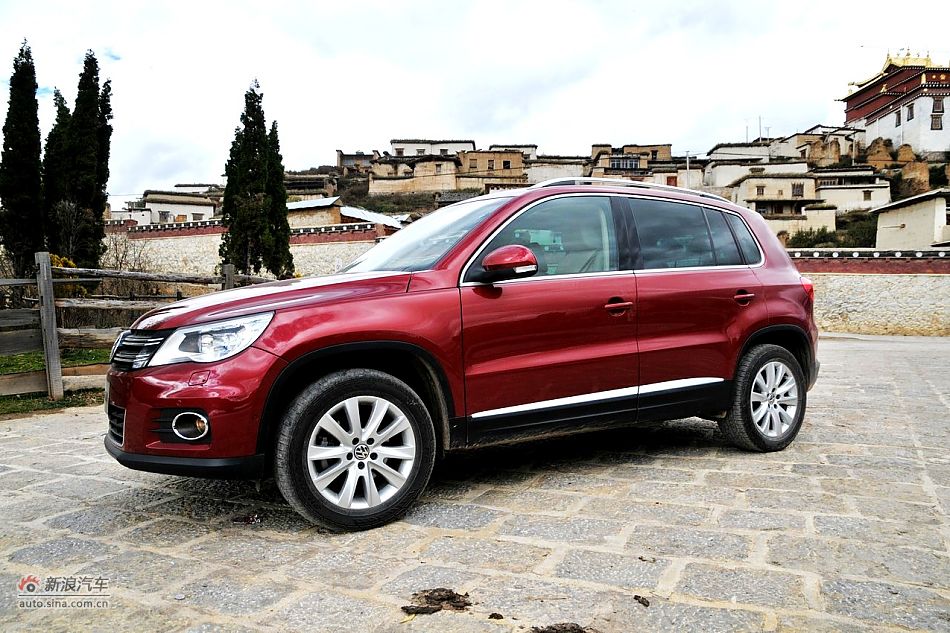 2010款途观2.0T四驱旗舰导航版