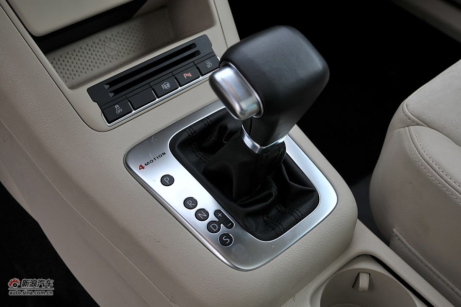 2010款途观2.0T四驱旗舰导航版