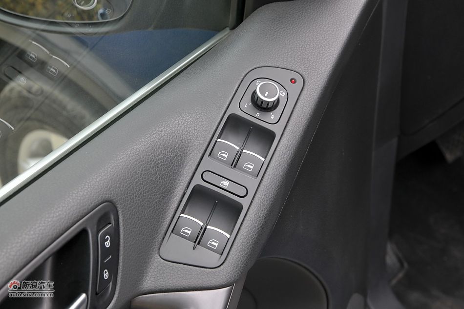 2010款途观2.0T四驱菁英版