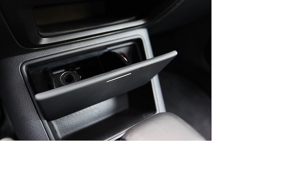 上海大众途观内饰图片