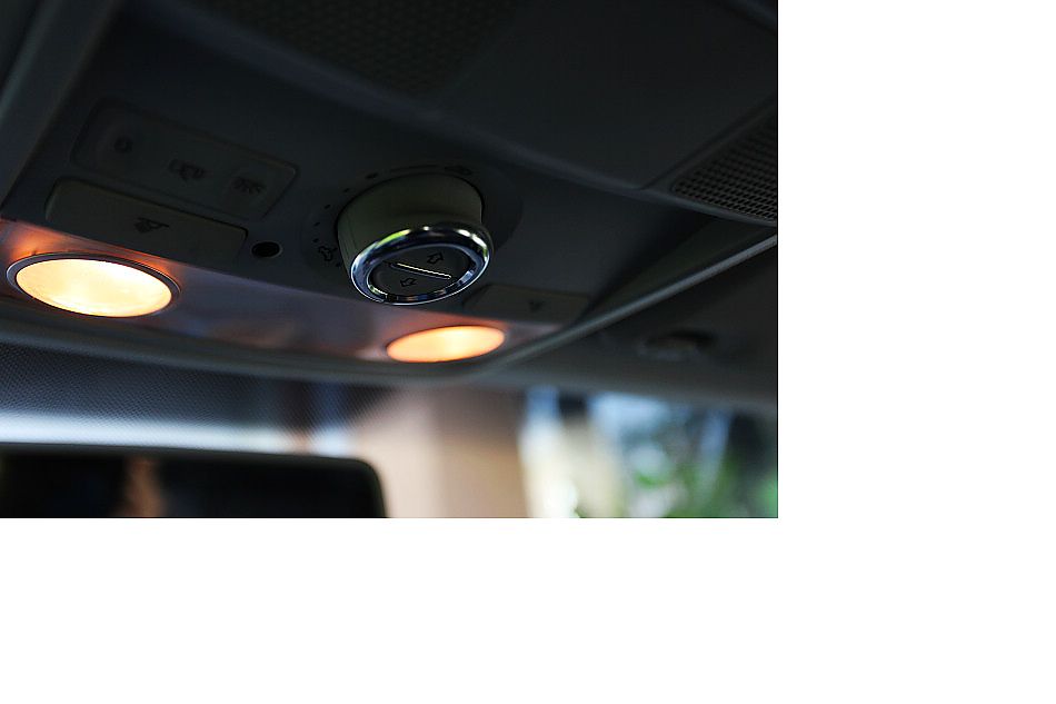 上海大众途观内饰图片