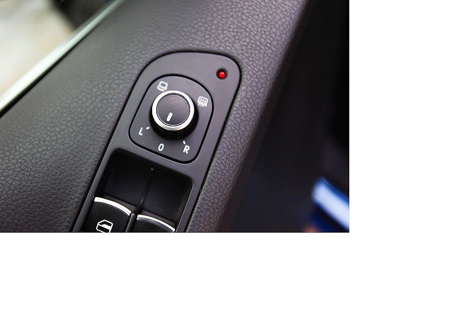 上海大众途观内饰图片