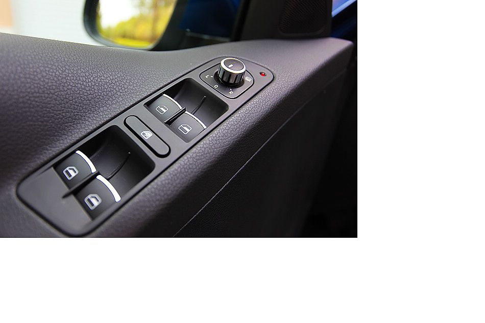 上海大众途观内饰图片