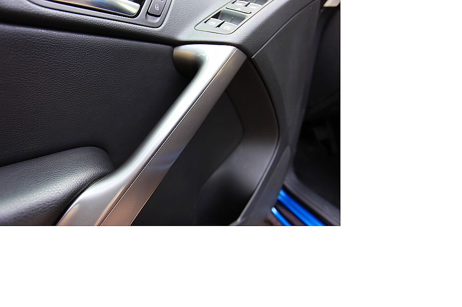 上海大众途观内饰图片