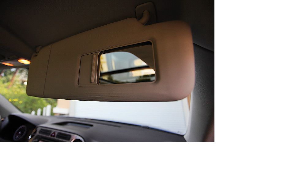 上海大众途观内饰图片