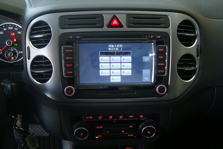 上海大众途观样车到店实拍