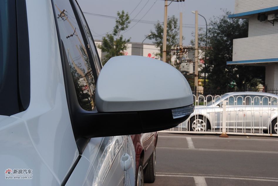 2011款途观1.8TSI自动前驱风尚版