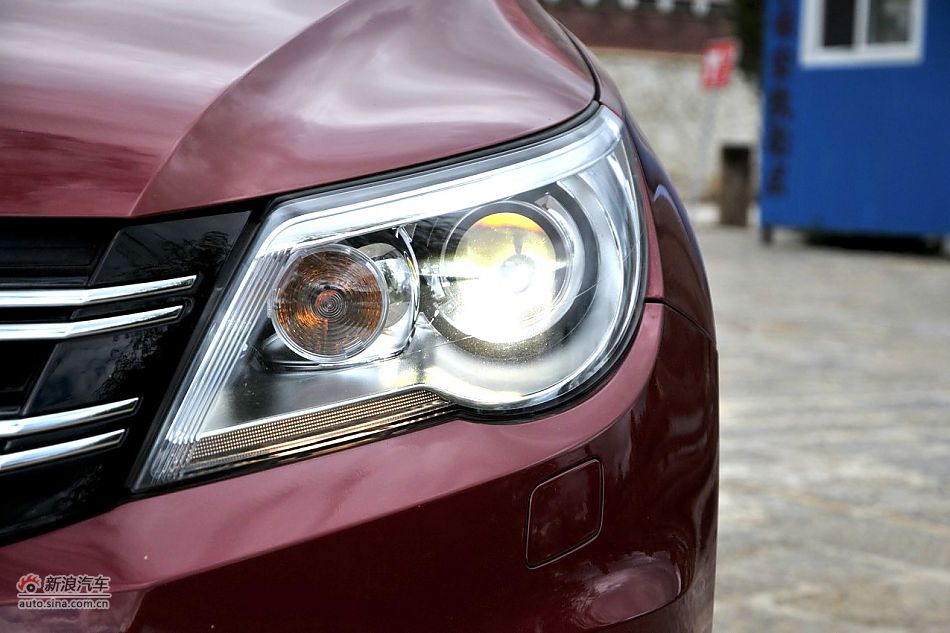 2010款途观2.0T四驱旗舰导航版