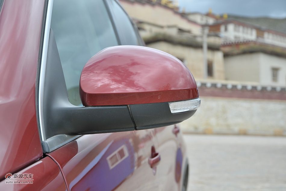 2010款途观2.0T四驱旗舰导航版