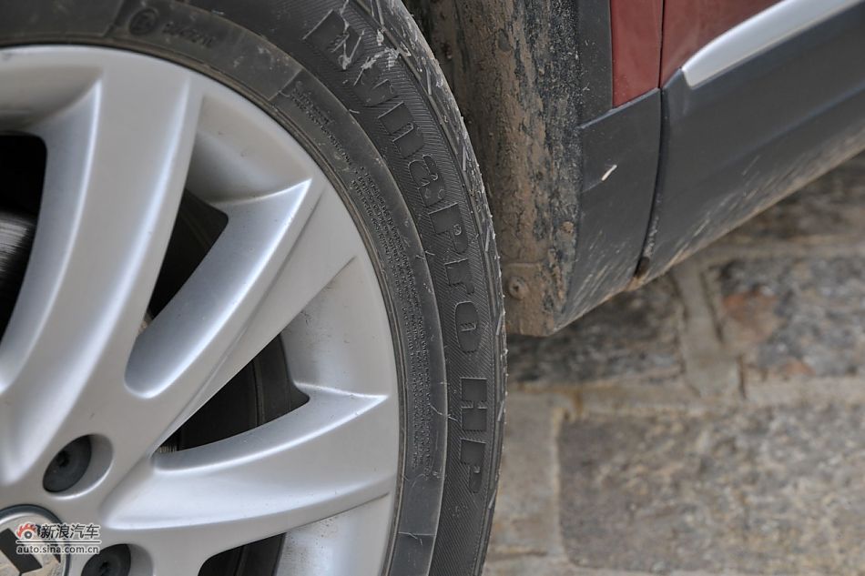 2010款途观2.0T四驱旗舰导航版