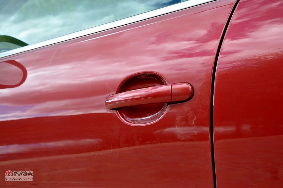 2010款途观2.0T四驱旗舰导航版